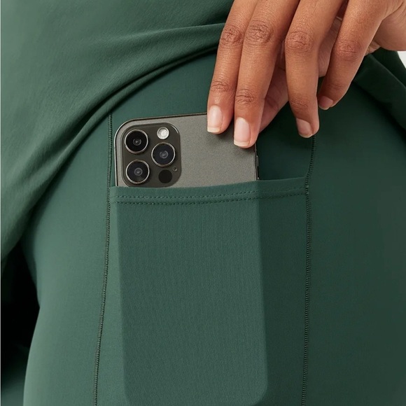 Outdoor Voices The Exercise Dress in Evergreen Size S - Picture 4 of 14